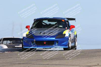 media/Oct-26-2025-CalClub SCCA (Sun) [[8ce1e69566]]/Group 2/Grapevine/